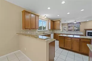 1001 Chickory Ct, Round Rock, TX 78665 - Photo 7