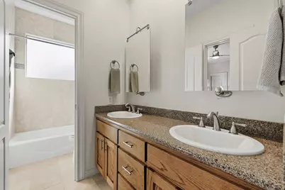 106 Nakoma Drive, Lakeway, TX 78734 - Photo 23