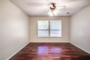 8334 Liberty Walk Dr, Round Rock, TX 78681 - Photo 15