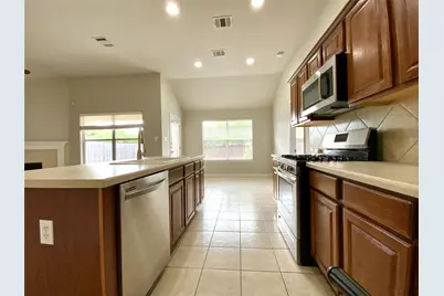 18704 Silent Water Way, Pflugerville, TX 78660 - Photo 7