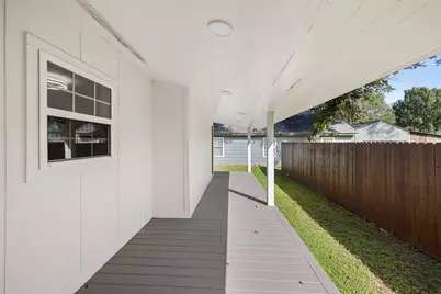 541 S Jackson Street, La Grange, TX 78945 - Photo 23