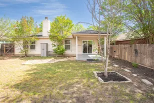 200 Buttercup St, Kyle, TX 78640 - Photo 23