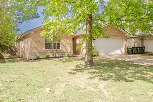 200 Buttercup St, Kyle, TX 78640 - Photo 3