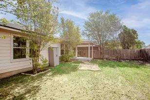 200 Buttercup St, Kyle, TX 78640 - Photo 21