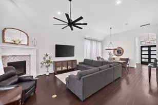 272 Egret Ln, Austin, TX 78737 - Photo 5