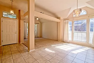 108 Rio Vista Drive, Georgetown, TX 78626 - Photo 5