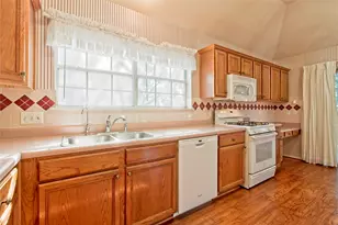 108 Rio Vista Dr, Georgetown, TX 78626 - Photo 15