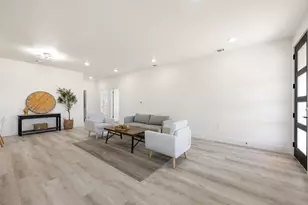 195 Bianca Cir, Del Valle, TX 78617 - Photo 19