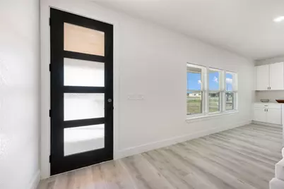 195 Bianca Circle, Del Valle, TX 78617 - Photo 5