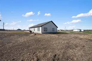 195 Bianca Cir, Del Valle, TX 78617 - Photo 31