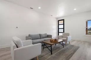 195 Bianca Cir, Del Valle, TX 78617 - Photo 7