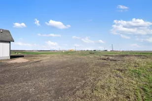 195 Bianca Cir, Del Valle, TX 78617 - Photo 35