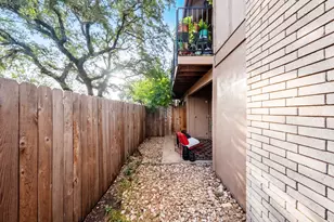 2600 Penny Ln, Austin, TX 78757 - Photo 23