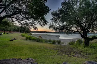 5520 W Beach Cir, Austin, TX 78734 - Photo 23