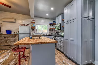 5520 W Beach Circle, Austin, TX 78734 - Photo 25