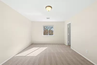 17913 Honey Locust Lane, Elgin, TX 78621 - Photo 17