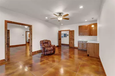 5020 County Road 252, Bertram, TX 78605 - Photo 23