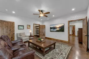 5020 Co Rd 252, Bertram, TX 78605 - Photo 17