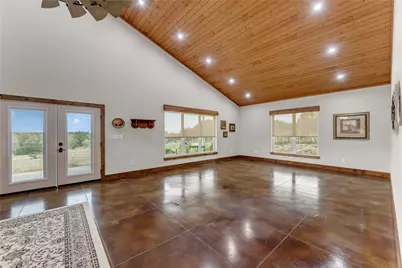 5020 County Road 252, Bertram, TX 78605 - Photo 13
