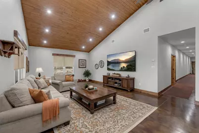 5020 County Road 252, Bertram, TX 78605 - Photo 13