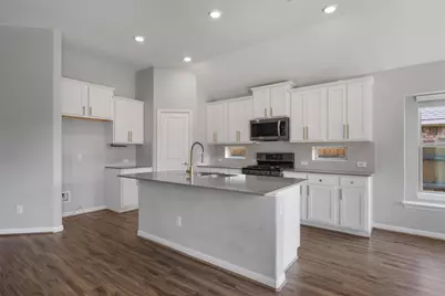 708 Hereford Loop, Hutto, TX 78634 - Photo 5