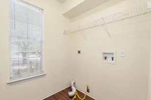 3454 Flowstone Ln, Round Rock, TX 78681 - Photo 15