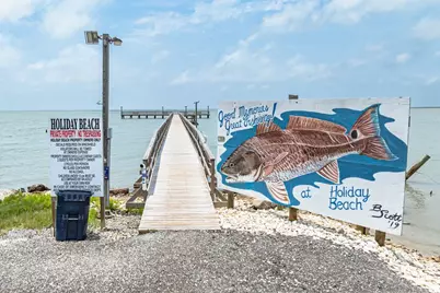 511 Water Oak Lane, Rockport, TX 78382 - Photo 9