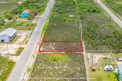 511 Water Oak Lane, Rockport, TX 78382 - Photo 1