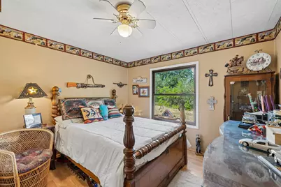 238 N Gaines Road, Cedar Creek, TX 78612 - Photo 17