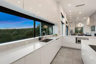 1904 Yaupon Valley Rd, West Lake Hills, TX 78746 - Photo 11