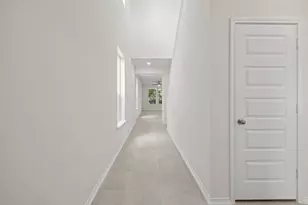 248 Feathers St, Jarrell, TX 76537 - Photo 13