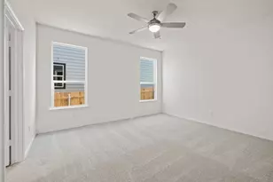 248 Feathers St, Jarrell, TX 76537 - Photo 15