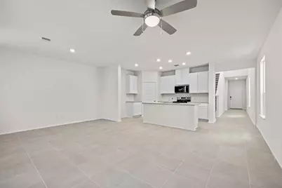 248 Feathers Street, Jarrell, TX 76537 - Photo 5