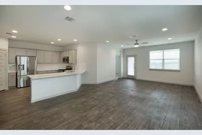 13601 Baileyfield Drive, Pflugerville, TX 78660 - Photo 5