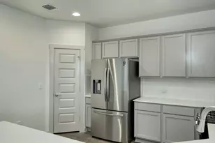 13601 Baileyfield Dr, Pflugerville, TX 78660 - Photo 7