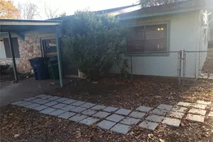 609 Bissonet Ln, Austin, TX 78752 - Photo 7