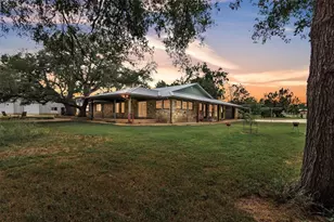 700 Billie Brooks Ln, Driftwood, TX 78619 - Photo 1