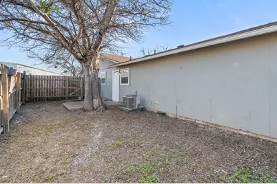 410 Old Thorndale Road #D, Taylor, TX 76574 - Photo 27