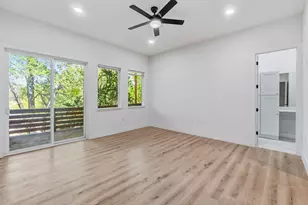 5010 Baker St, Austin, TX 78721 - Photo 13