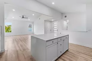 5010 Baker St, Austin, TX 78721 - Photo 9