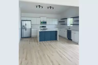 5010 Baker Street, Austin, TX 78721 - Photo 3