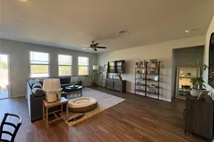 12000 Saddle Rock Dr, Austin, TX 78725 - Photo 5