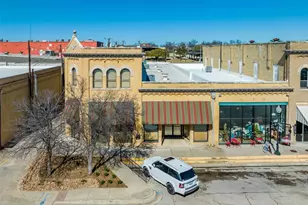 113 & 115 E 3rd St, Taylor, TX 76574 - Photo 1