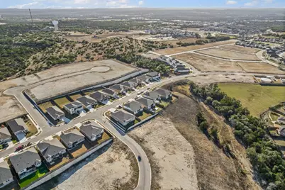 369 Sue Peaks Loop, Dripping Springs, TX 78620 - Photo 37