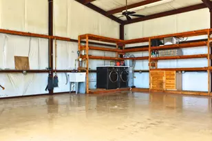 405 N Johnston St, Caldwell, TX 77836 - Photo 5