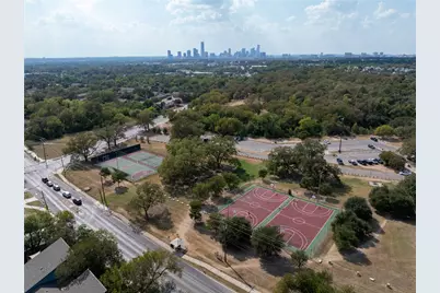 1112 Terry Drive, Austin, TX 78721 - Photo 13