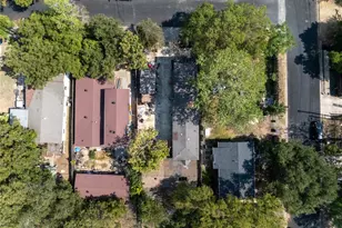 1112 Terry Dr, Austin, TX 78721 - Photo 7