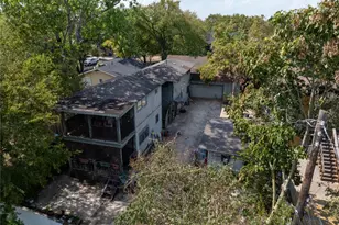 1112 Terry Dr, Austin, TX 78721 - Photo 1