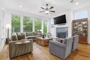 2413 Berkleys Brook Dr, Austin, TX 78738 - Photo 11