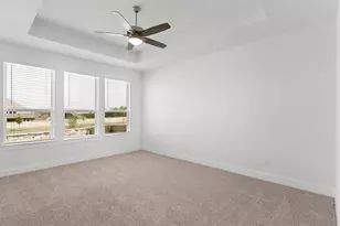213 W Faulkner St, Liberty Hill, TX 78642 - Photo 15